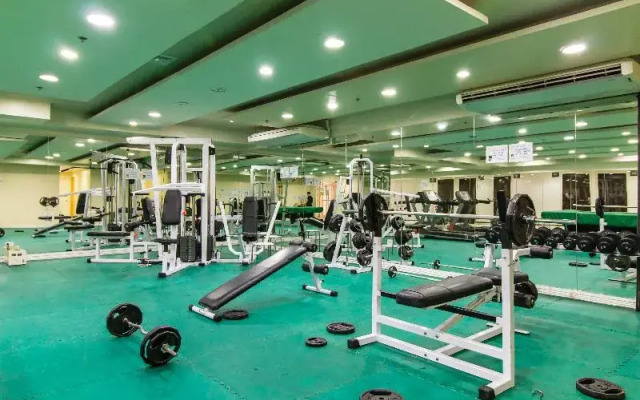 Pacific Bay Grand Suites