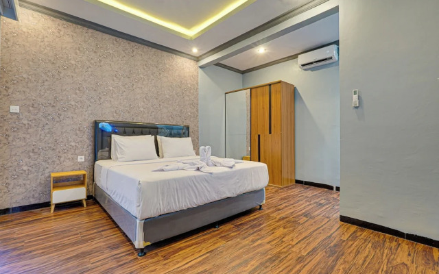 Villa Master Residance