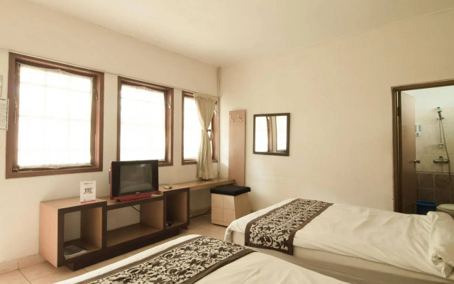 De Tropis Family Guest House