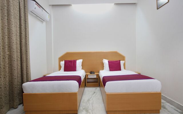 OYO 9419 Manu Residency