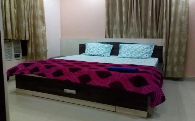 Janardan Homestay Puri
