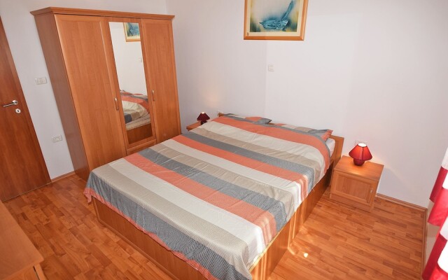 Apartments Jeromela