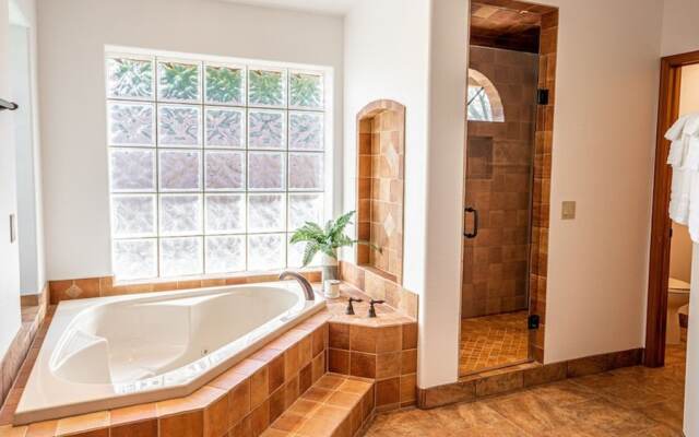 Entertainers Dream in Scottsdale W/pool and Games!