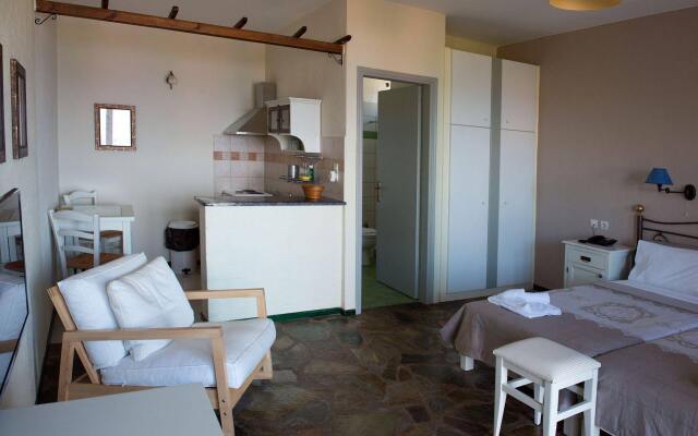 Adrakos Apartments (Adults Only)