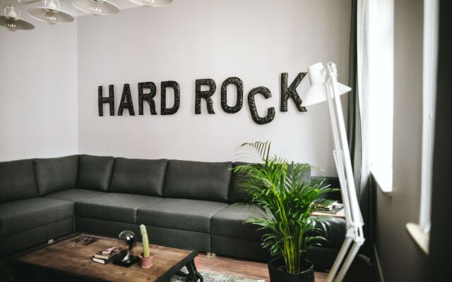 Blue Buddy - Hard Rock