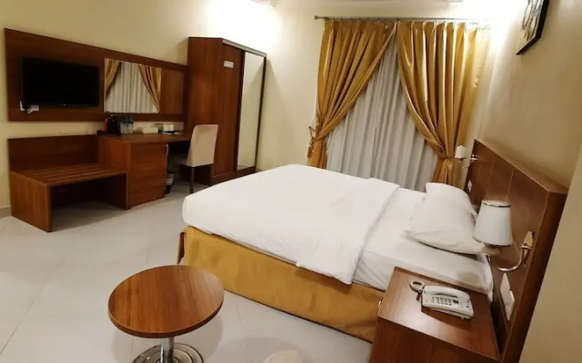 Muscat Hills Hotel