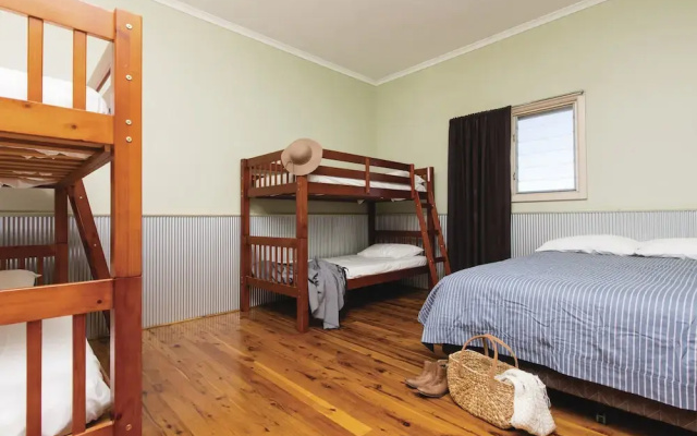 Mungo Shearers' Quarters