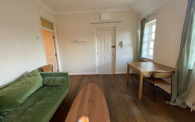 Peaceful 1 Bedroom Flat Near Highbury and Islington