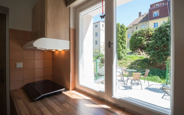 2 Bedroom Home near Prague Castle