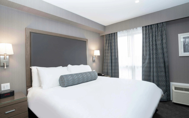 Sandman Signature St. John's Hotel