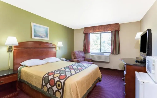 Super 8 Indian Head Md