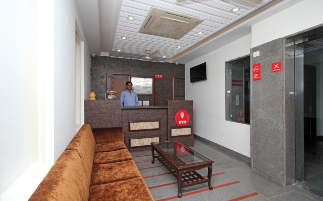 OYO 9028 Hotel Blu Pebbles
