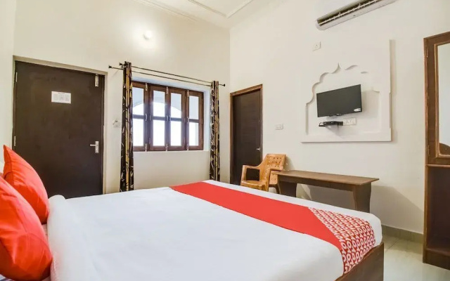 Chelsea Palace BY OYO Rooms