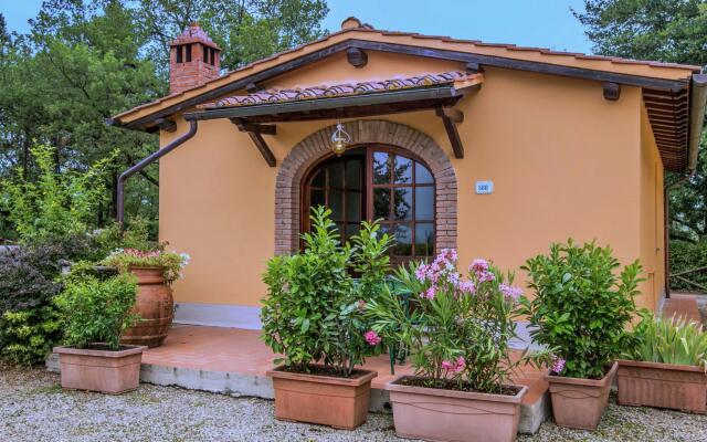 Belvilla by OYO Casa Rosa