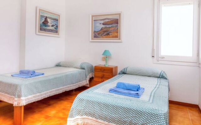 Puerto De La Selva 28956