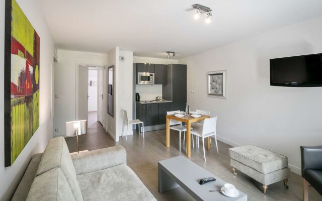 Comfort Aparthotel Lourdes Lorda