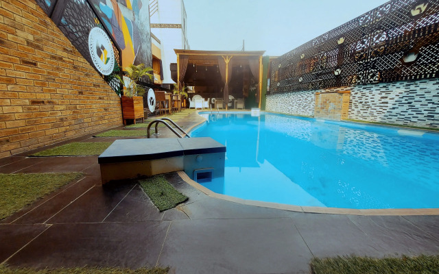 Olympus Hotel & Suites