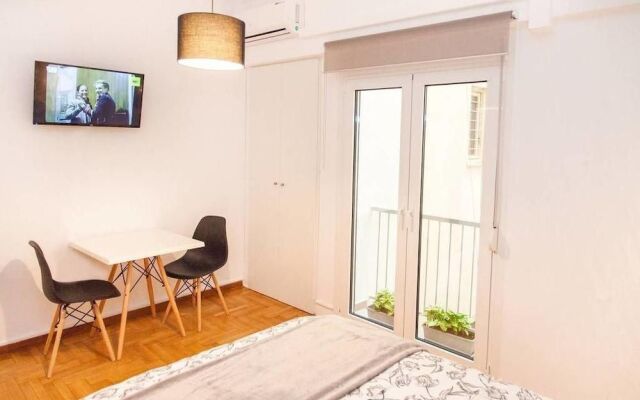 Fully Renovated Adorable Aptm Kolonaki