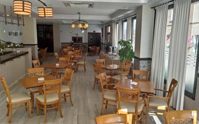 Hotel Mare Estepona