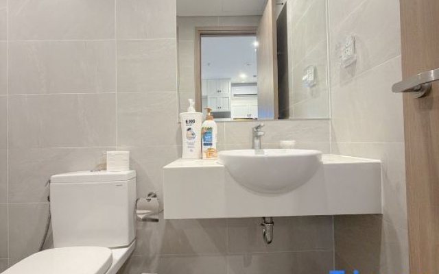 Sora Retreat- Beverly Solari 16 – Bathroom – Ho Chi Minh City