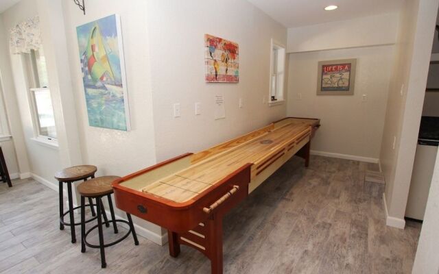 Belle Eire Home - 8 Br Home