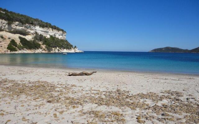 Villa de plein pied en campagne bonifacienne 84m2.