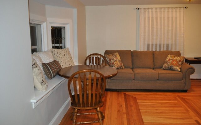 Holman's Heritage Suites