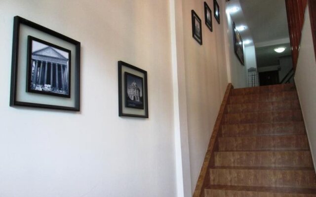 Kanika Hotel & Service Apartment