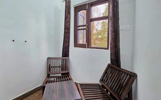 Dhauladhar Inn