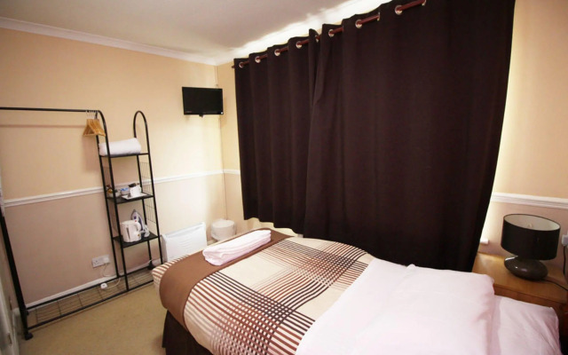 Flexistay Ambers Gatwick Aparthotel