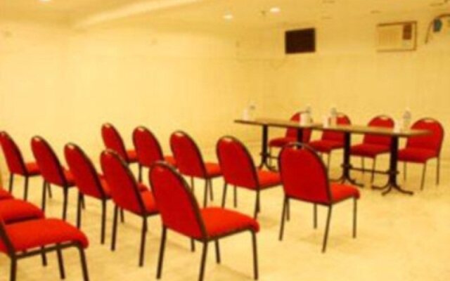 White House Continental