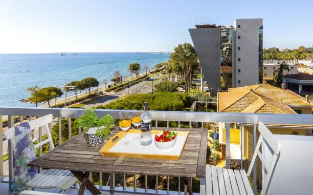 Limassol Olimpia Beach Suite