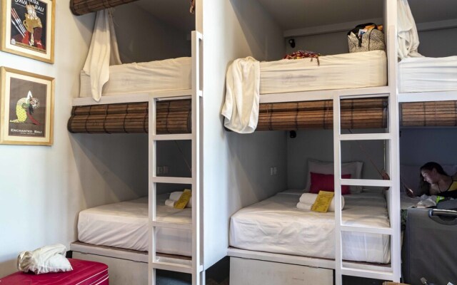 Socialista Lifestyle Hostel