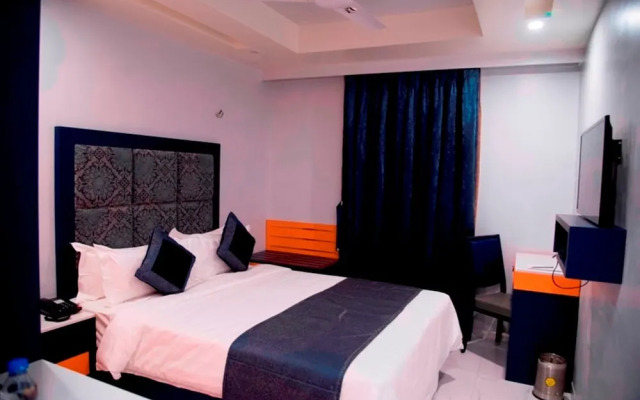 Regenta Inn, Vadodara