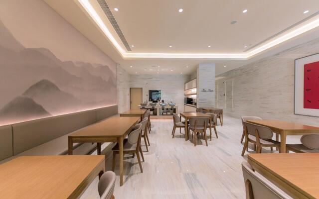 Ji Hotel Shanghai Caohejing Gudai Road