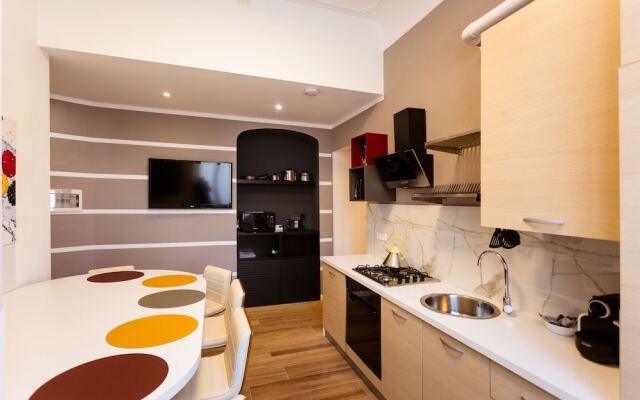 Apartments & Suites 5 Terre La Spezia
