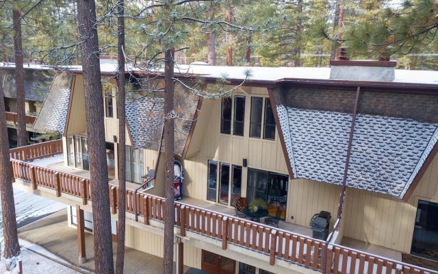 Mountain Home! 5-minutes From Diamond Peak Ski Resort ? Birchwood by AvantStay
