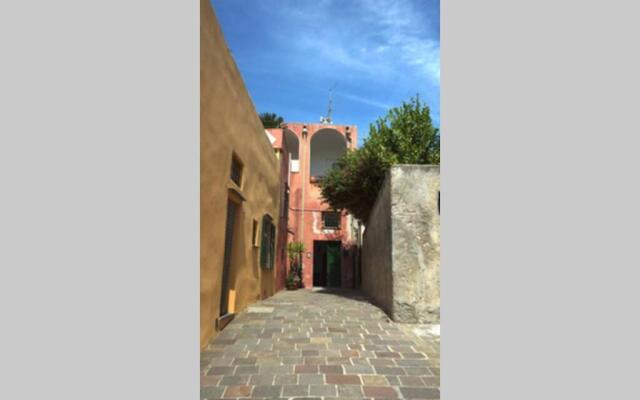 Varigotti casa a 50 metri dalla spiaggia!!!!