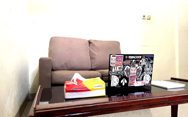 OYO 92783 Wisma Bunda Syariah Near Man Pinrang