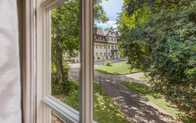 Wald & Schlosshotel Friedrichsruhe