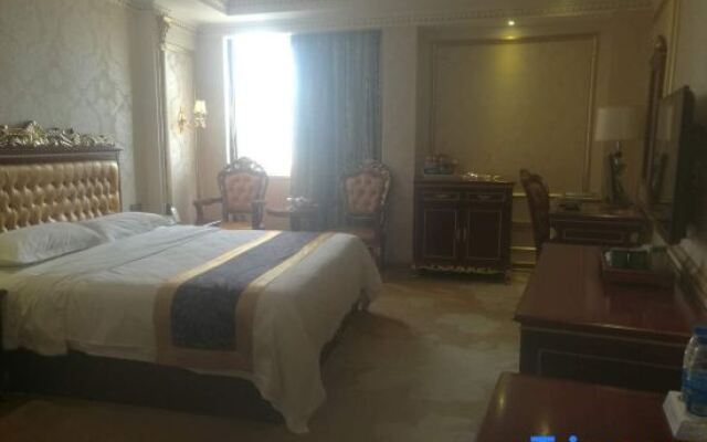 Yifeng Holiday Theme Hotel