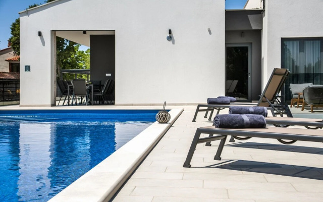 Villa XO
