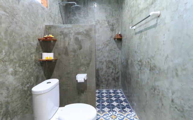 D Anyar Stay and Surf