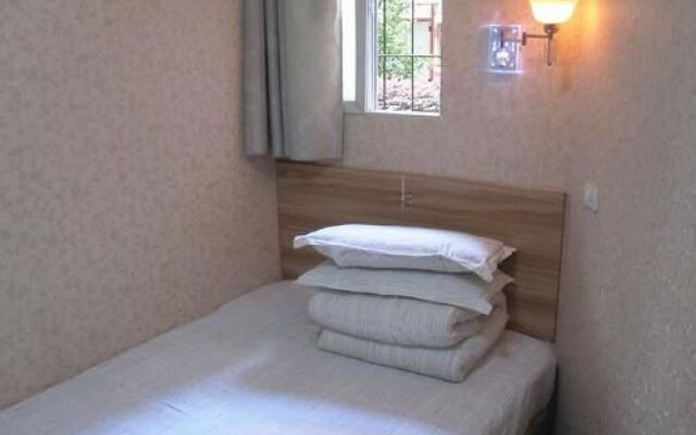 Wuhan Wansongyuan Guoshun Hostel