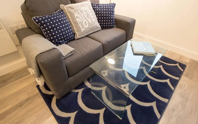Alluring 1-Bedroom Apartment For Couples In Liverpool