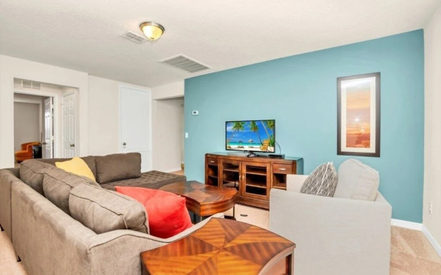 1210yc 6 Bedroom Villa by Redawning