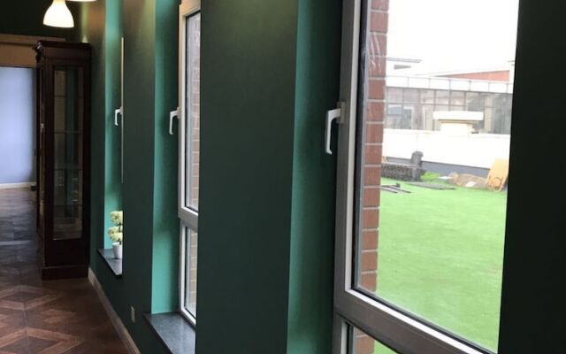 Shakespeare Garden Hostel