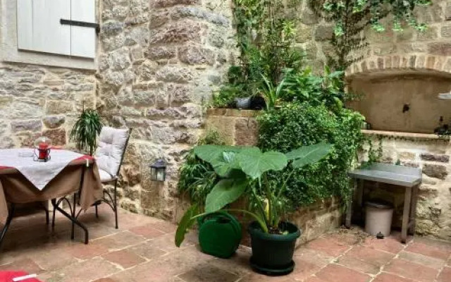 Maison du Sud / Apartment 3 Bed. in old Town Kotor