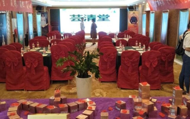 Vienna International Hotel (Changsha Wuyi Square)