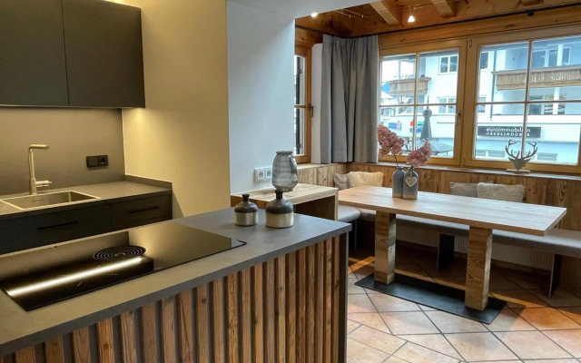 Appartements Lorenzoni, Cafe Konditorei Helmut Lorenzoni